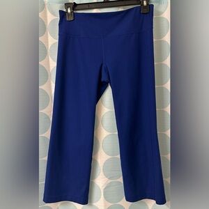UA Under Armour Capri Workout Pants, Blue, Size S